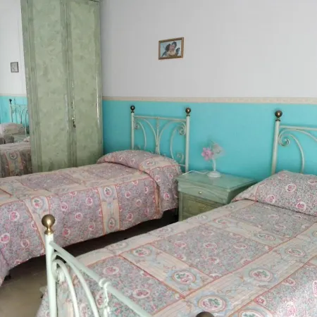 Mulargia Oda ve Kahvaltı