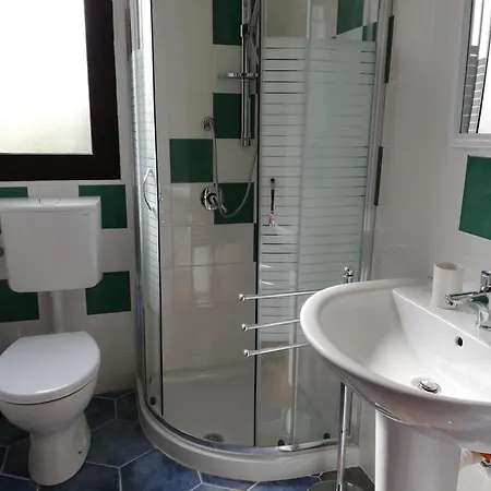 Nocleg ze śniadaniem Mulargia 4*